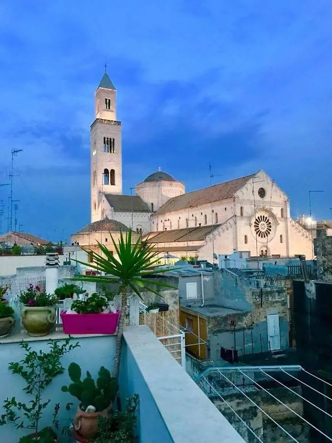 B&B La Maison Del Borgo Antico Bari 0*,